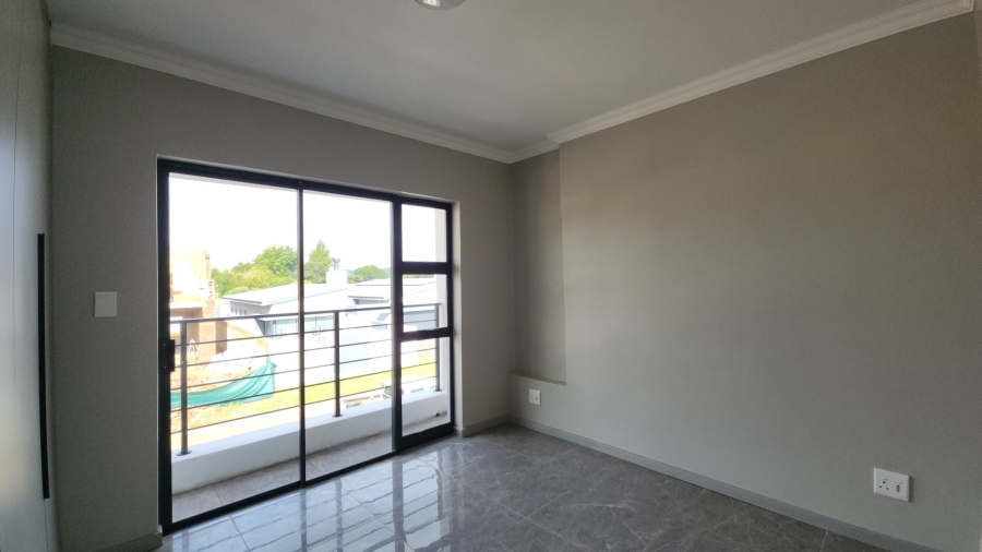 To Let 4 Bedroom Property for Rent in Melodie North West